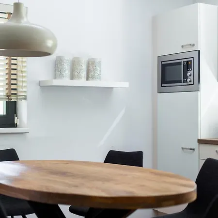 Montafon I - & Chalet-apartments 아파트 *