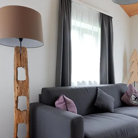 Montafon I - & Chalet-apartments 아파트 *